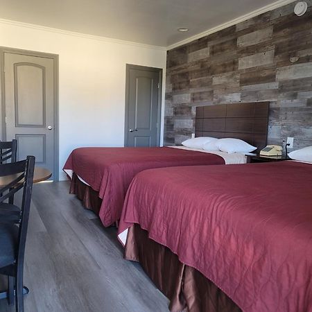 Whittier Travel Inn Buitenkant foto